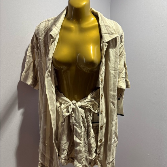 Rip Curl Cream and Tan Ashore Striped Set.  Top L, Bottom XL. - Picture 3 of 6